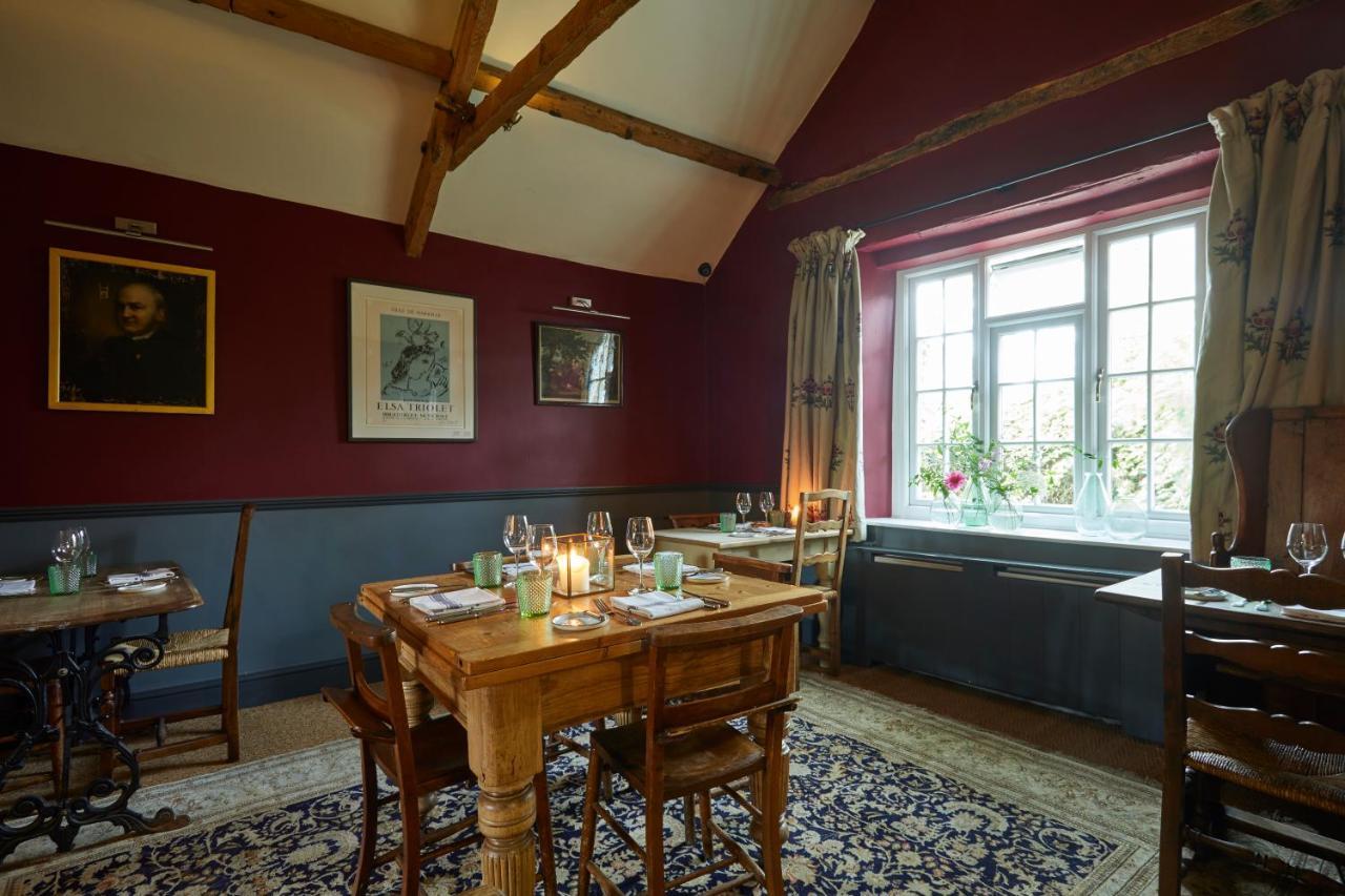 The Kingham Plough Hotel Екстериор снимка